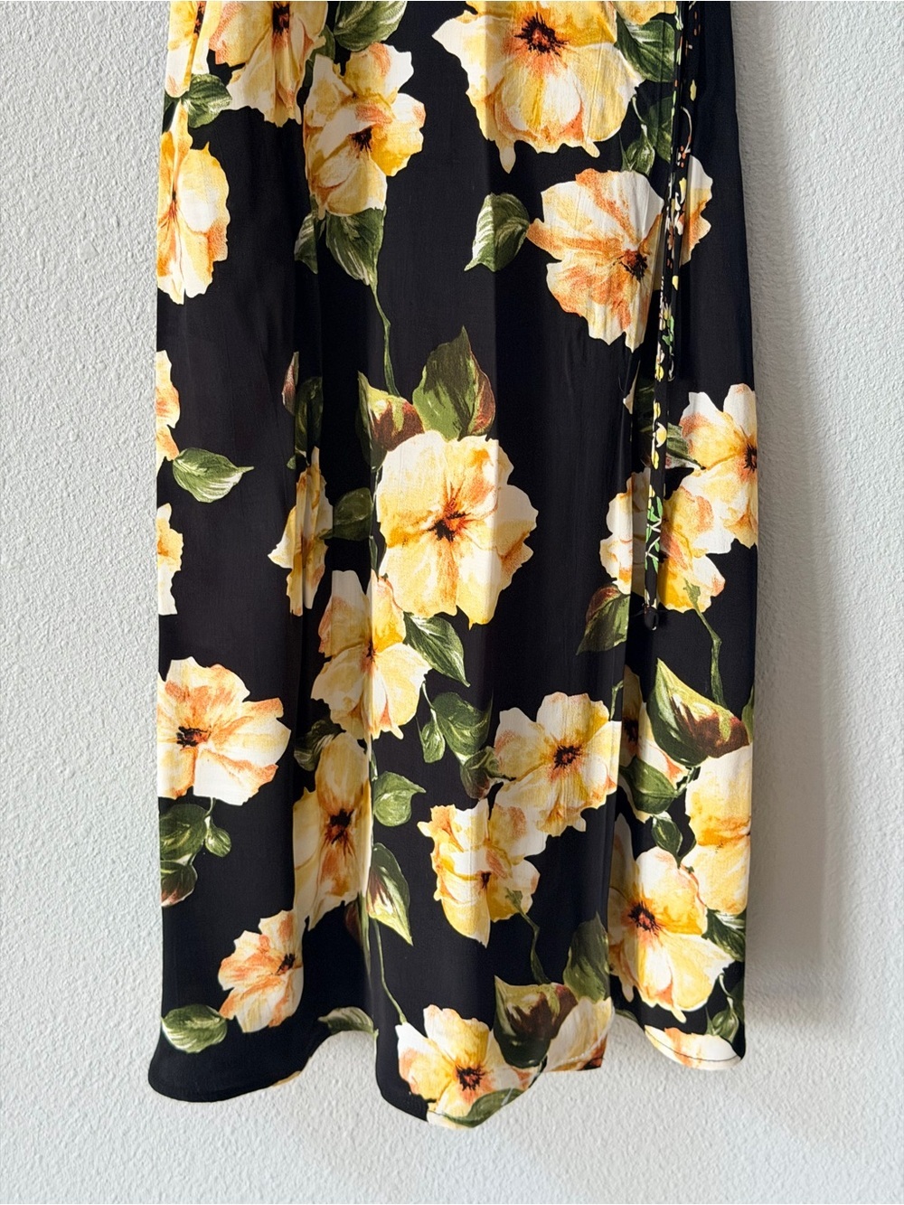 Topshop Mixed Floral Wrap Midi Dress Black Yellow Strappy Garden Size 4 - Picture 5 of 11